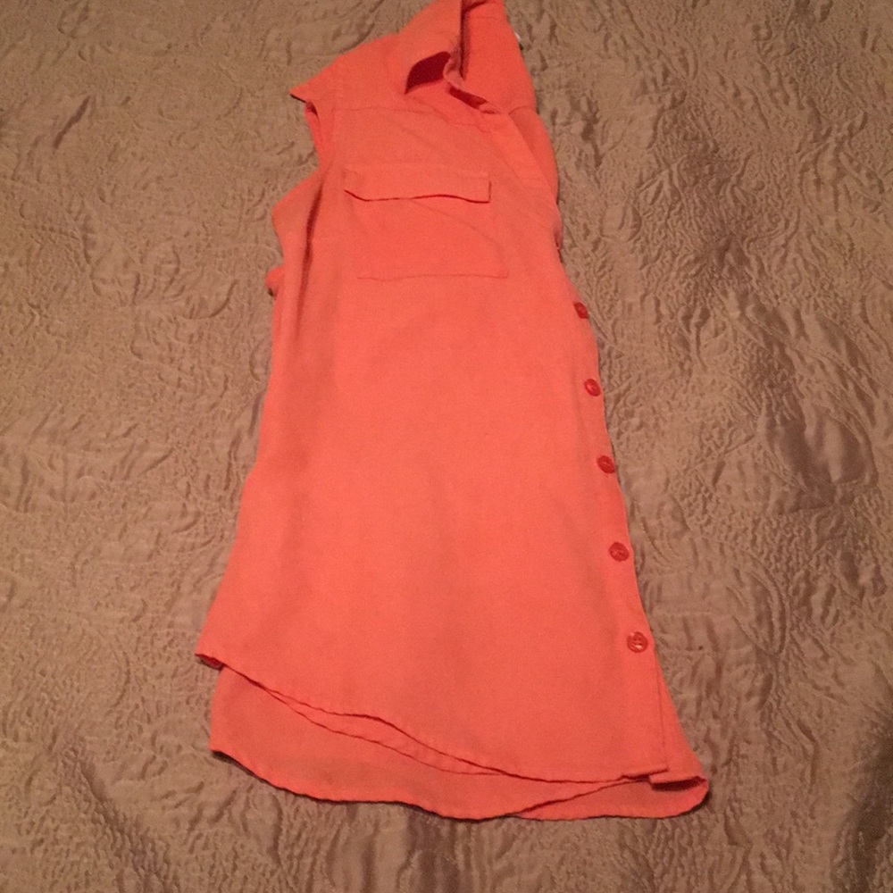 Flowy vest